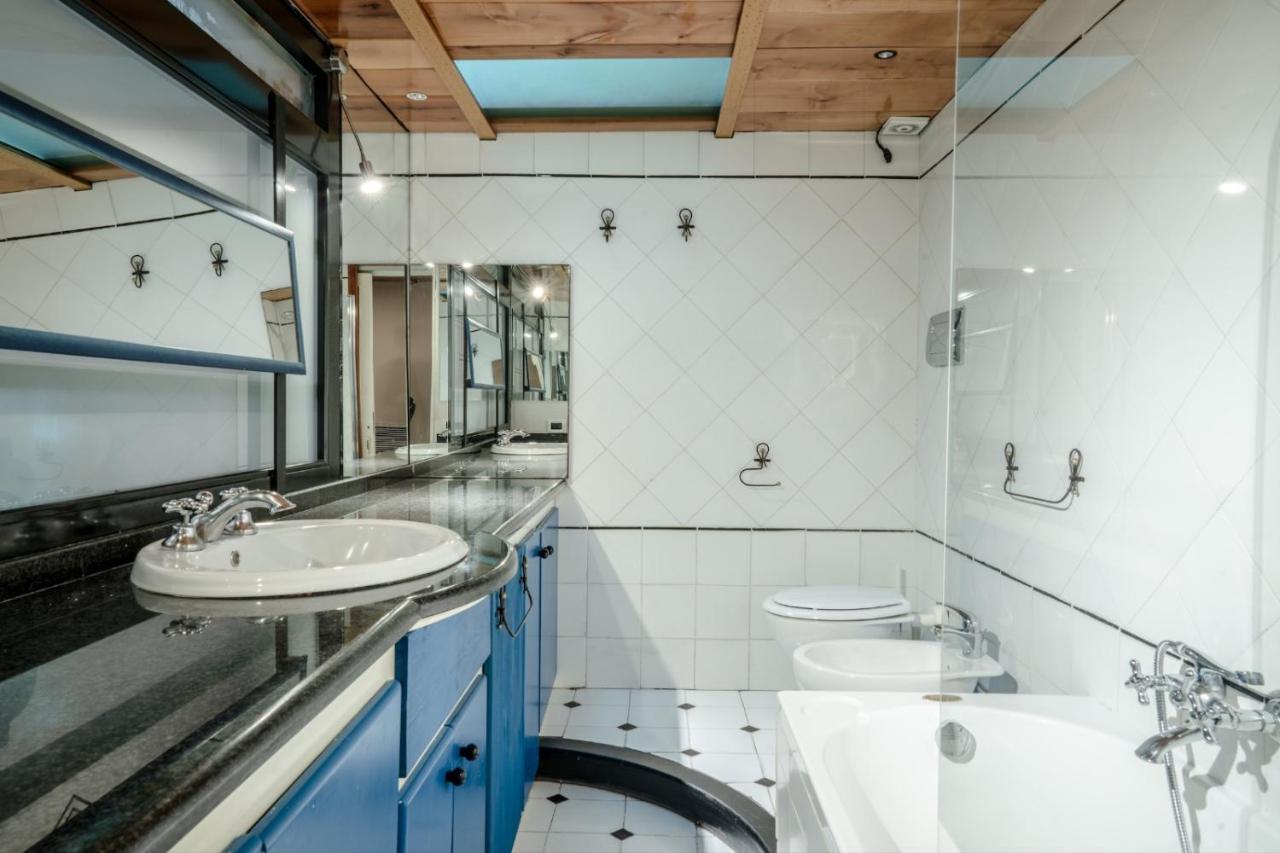Corso Vittorio Rustic Loft Apartment Cagliari Bagian luar foto